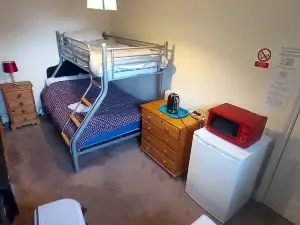 Phoenix Nights Guest House