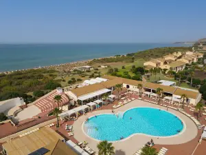 Sikania Eco Resort