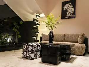 Huangyuan JianZhi Hotel