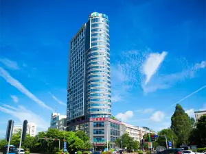 Wodun Platinum Hotel (Qinzhou East Railway Station Niannianfeng Plaza)