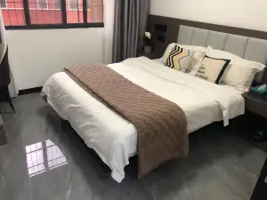 Yunxi NOME Light Luxury Homestay
