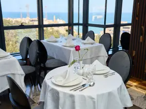 Saint Eugène Hotel