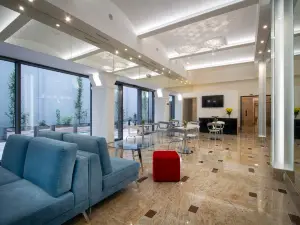 Hotel Essence