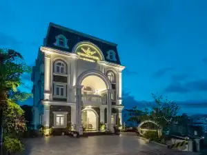 Khách sạn Minh Chiến