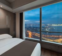 Xinglan Skyline Seaview Hotel (Zhongshan Plaza Furama International Branch)