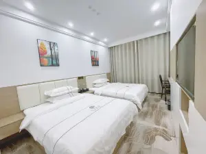 Xinhuang Huifeng Hotel