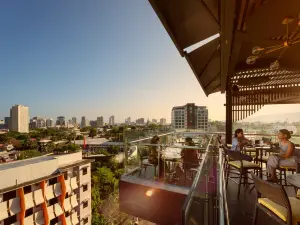 Yello Hotel Cebu powered by Cocotel