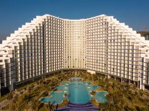 Sun SeaView Cam Ranh Resort