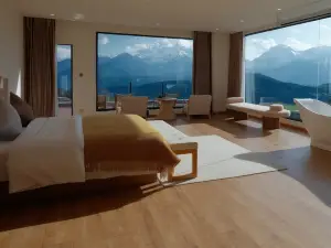 Fansu Hotel (Deqin Fog Thick)