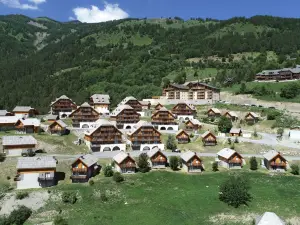 Résidence Odalys le Village de Praroustan