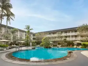 เชอราตัน บันดุง โฮเทลแอนด์ทาวเวอร์ส