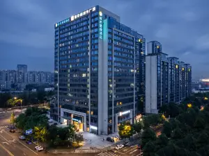 Hotel City Comfort Inn（Nanhu Branch, Zigong Bangtai No. 4 People's Hospital）