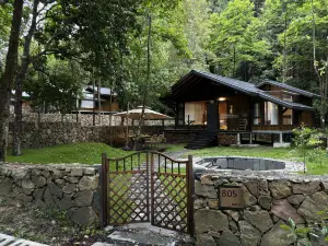 霽嵐·知青小寨民宿