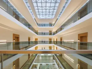 Changjiang JIAHE Iron Mine Hotel