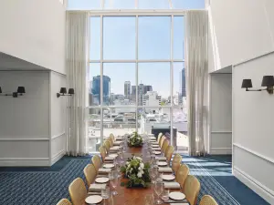 Pullman Melbourne City Centre