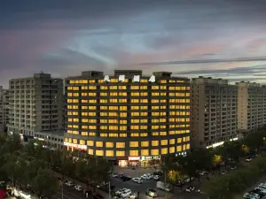 Tianque Hotel (Kangbashi District)