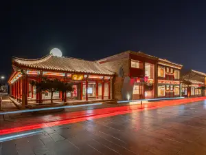 The Heart Courtyard Hotel