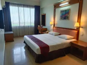 Li Hua Hotel Bintulu