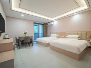 Mingcheng Hotel