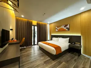 Venus Royale Hotel Coron