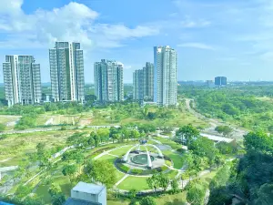 Elysia Park Medini by Stayrene near Legoland