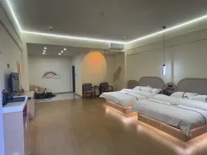 Lianghe Shangshan Aijia Hotel