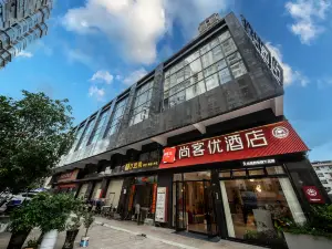 Thankhotel around Mingxi Ouqiao Square