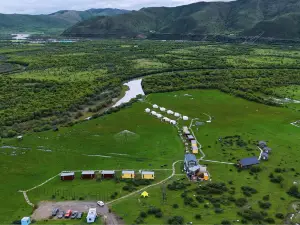 Yunshui Liu'an Grassland Self-driving Wild Luxury Hotel