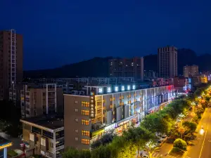 Kunyi Boutique Hotel (Huayin Huashan North Station Huashan Scenic Area Branch)