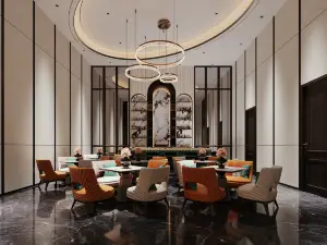 ICONIQUE HOTEL NHA TRANG