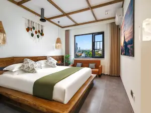 Fuyao Homestay (Huanghua International Airport Branch)