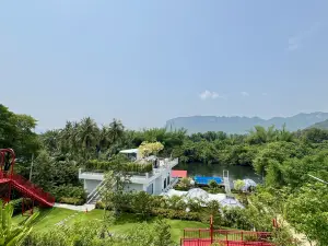 Thebest Capsule Resort