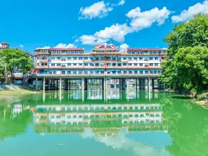 Yushui Langqiao Hotel