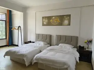 City Garden Hotel