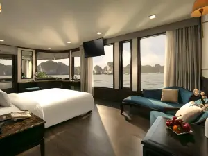 Amanda Luxury Cruise