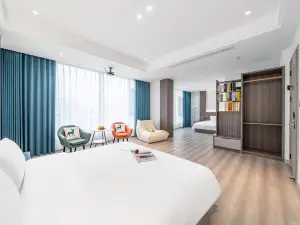 Tonglu Yueting Lanshan Homestay (OMG Heartbeat Paradise Store)