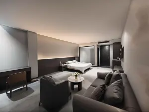 Pillowside·Golden Shell | Luxury Design Hotel