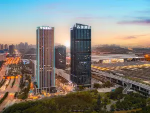Giri Hotel