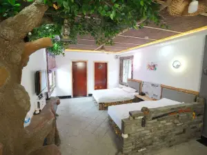 Longde Jiuju Chinese Inn