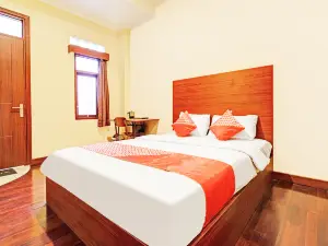 Hotel O Maleo Exclusive Residence near Universitas Kristen Maranatha