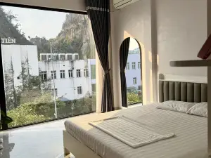 Apple Homestay