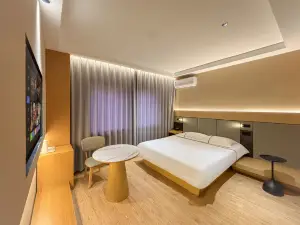 Marvel Hotels