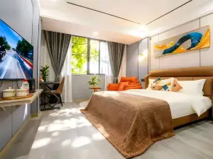 Yuzhi Starry Sky Hotel (Tianfu International Airport Branch)