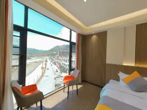 River View Hotel