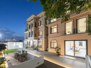 Tranquil Homestay · 180° Terrace View · Luxury Private Yard Garden Villa