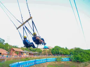 Monteria Village