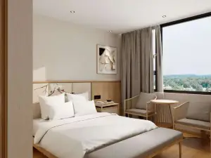 Dao County Baoli Hotel