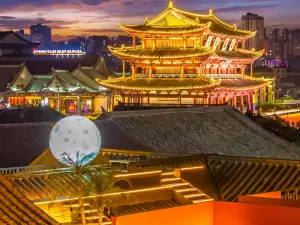 Jianshui Past and Present Courtyard Hotel