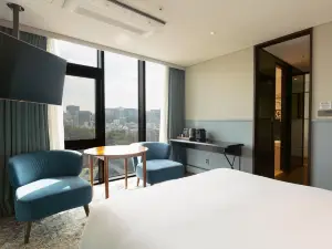 Hotel Crescendo Seoul