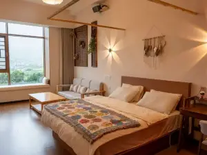 Yongde Xingfu Xiaozhu Homestay (Yongkang)